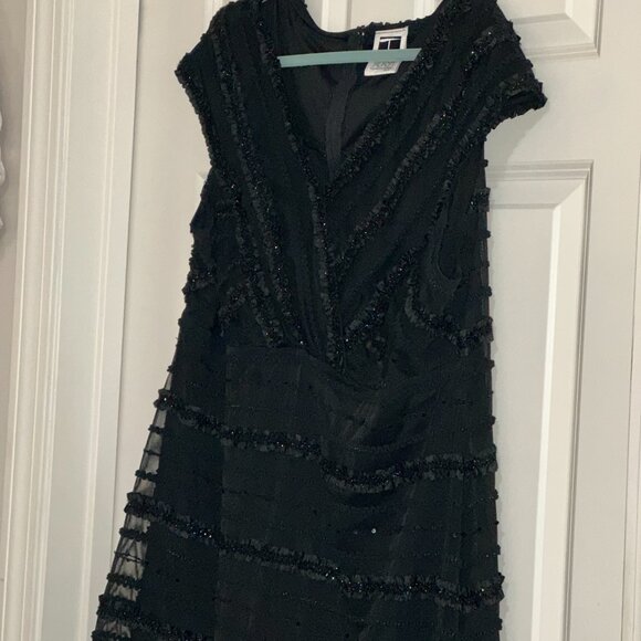 Tadashi TooPlus Size Sequin & Ruffle Mesh Overlay Cocktail Dress 2X - Picture 3 of 15